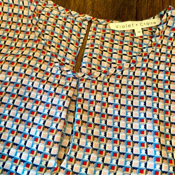 [EUC] Violet + Claire - Medium - Women’s Sleevless Blouse - Colorful Print - Picture 8 of 9
